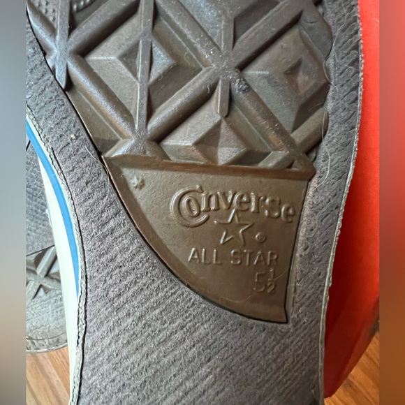 Rare All Stars Converse like new 5.5M, 7.5W - Picture 7 of 10